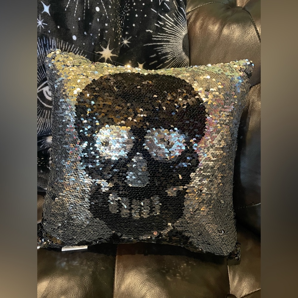 SKULL Black And Silver Sparkly Reversible Sequins Gothic Halloween Throw Pillow